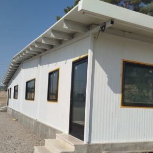 اجرای سقف شیبدار با ساندویچ پانل؛ راهکاری اقتصادی و سریع